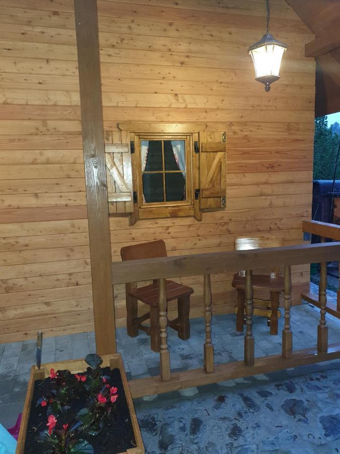Domki Letniskowe Pod Lasem Koziniec Екстериор снимка