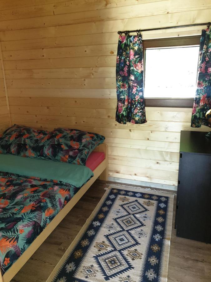 Domki Letniskowe Pod Lasem Koziniec Екстериор снимка