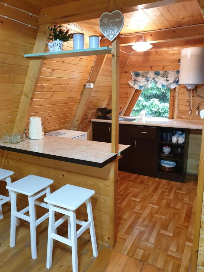 Domki Letniskowe Pod Lasem Koziniec Екстериор снимка